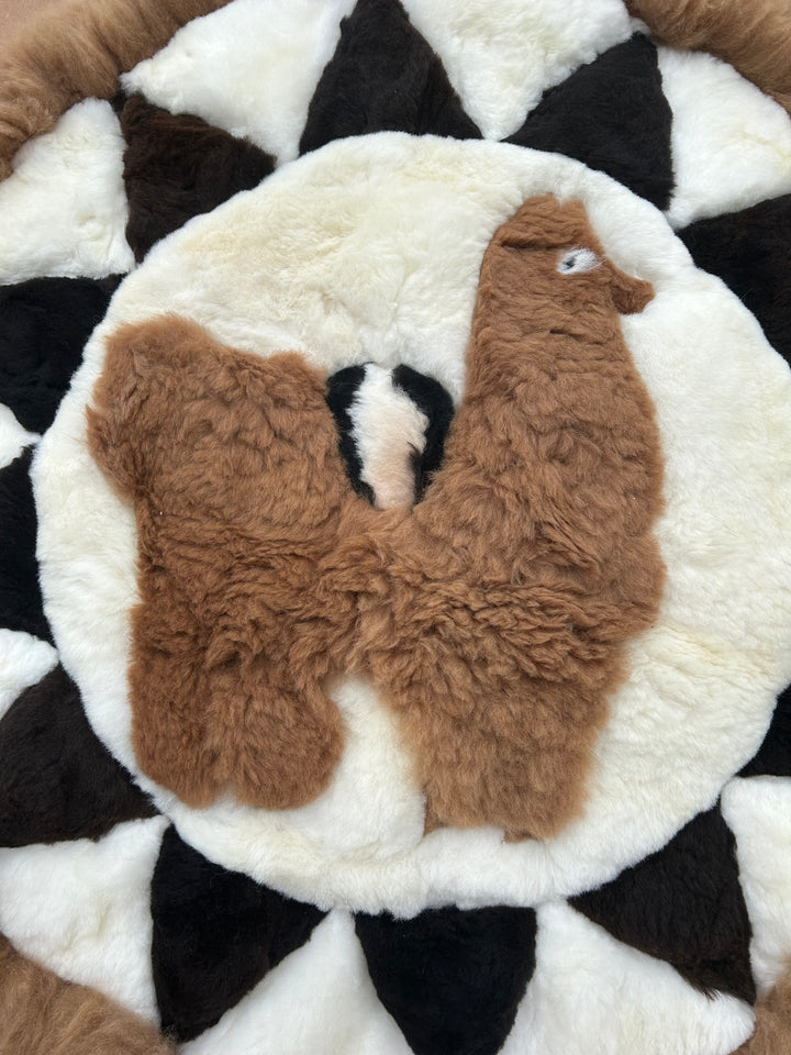 100% Soft Alpaca Area Rugs - Round Alpaca Brown Border