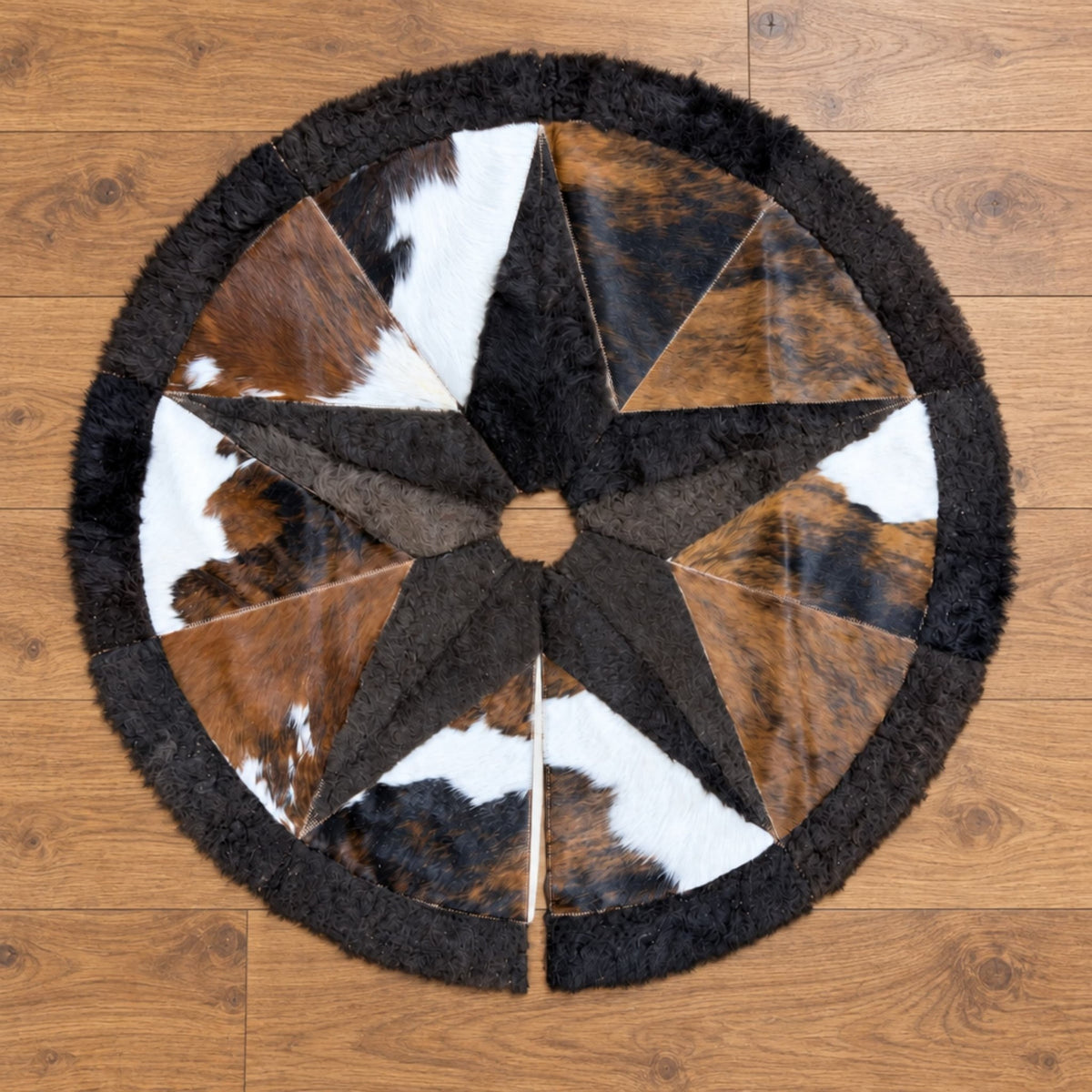 Cowhide Christmas Tree Skirt | Tricolor Hair-On – 3.5 & 5 Ft, American & Colombian Hides - Hides & Leathers - Tree Skirt