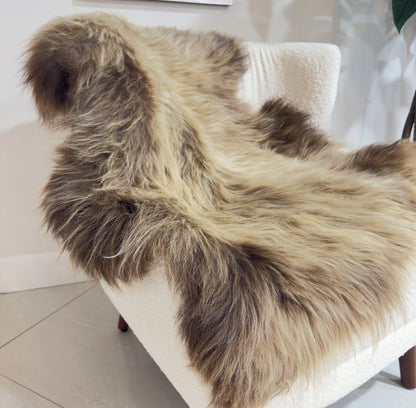 Luxury Norwegian Viking Heritage Sheepskin - Beige Long - Hair - Hides & Leathers - Sheep / Lamb